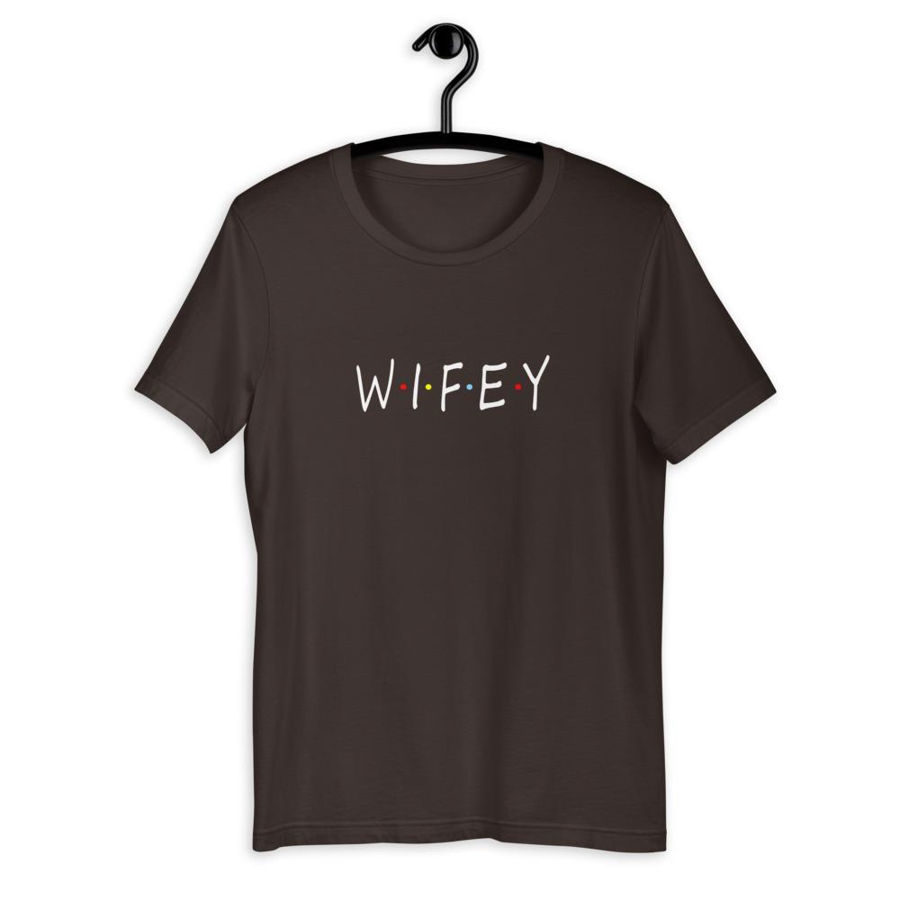 Wifey Friends Women's T-Shirt (Brown)